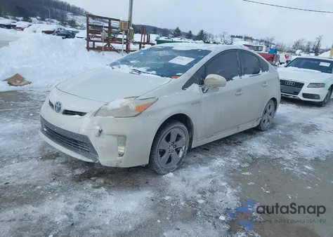 2015 Toyota Prius Persona Series Special Edition z USA, uszkodzony, nr VIN JTDKN3DU6F0412277